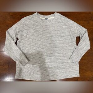 3/$21 Aerie Heathered Gray Women's Crew Neck Sweater